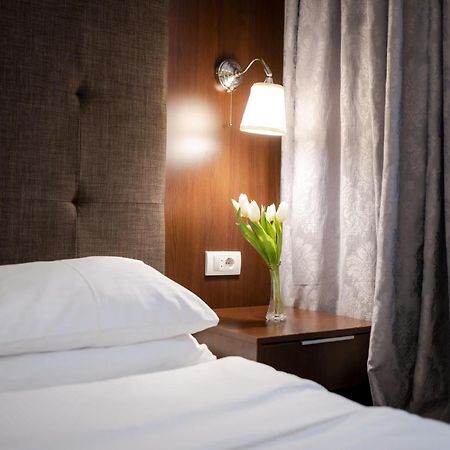 Luka De Luka Suites Belgrád Kültér fotó