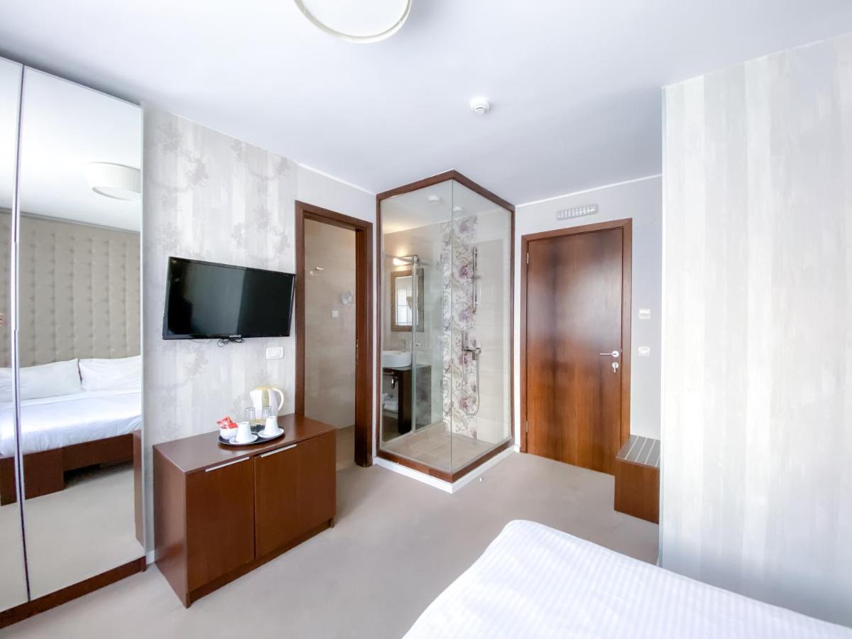 Luka De Luka Suites Belgrád Kültér fotó