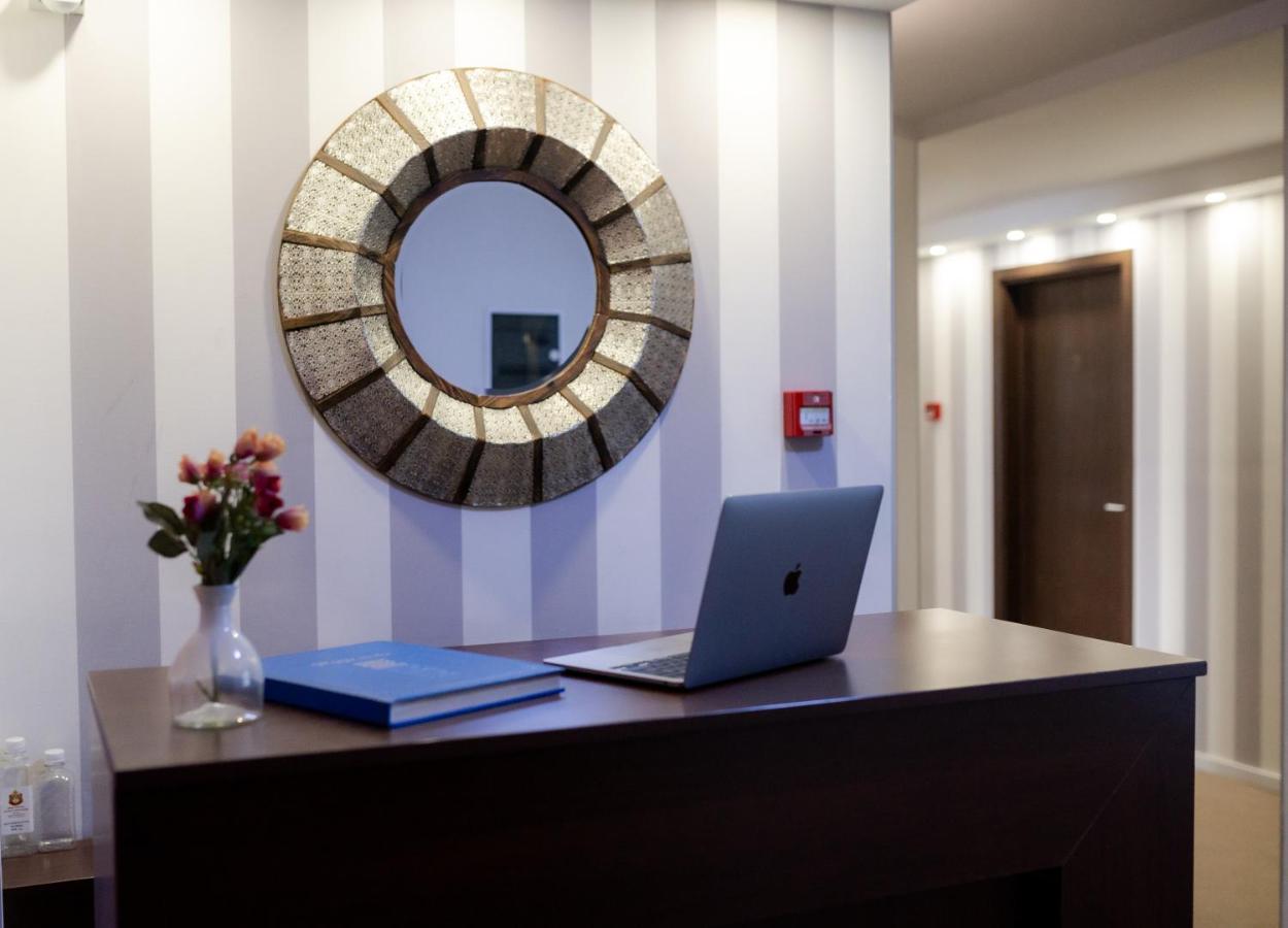 Luka De Luka Suites Belgrád Kültér fotó