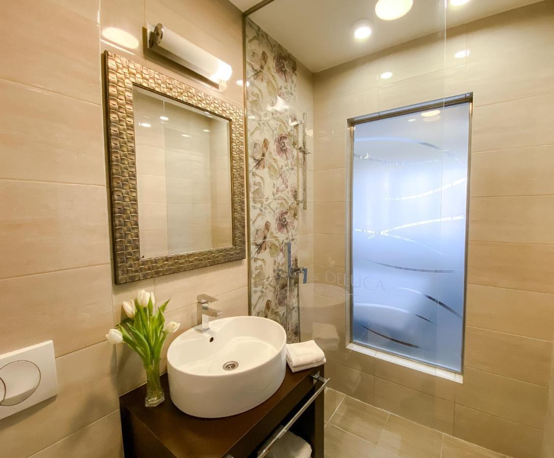 Luka De Luka Suites Belgrád Kültér fotó