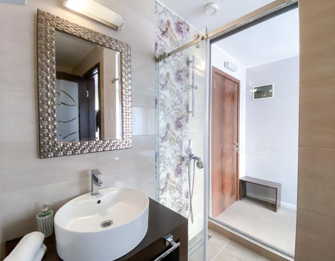 Luka De Luka Suites Belgrád Kültér fotó